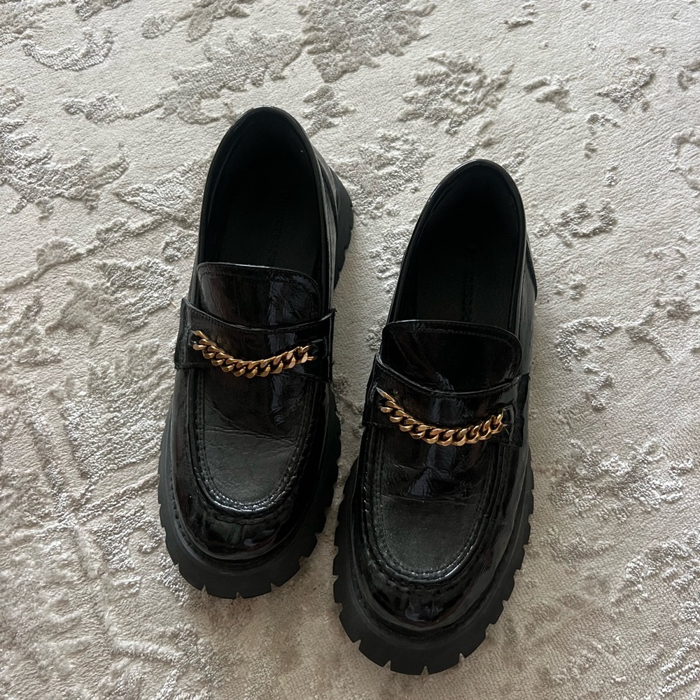 Princess Polly Black Loafers with Gold Chain